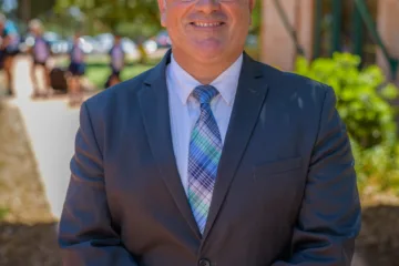 DFM D850 Principal 24 040